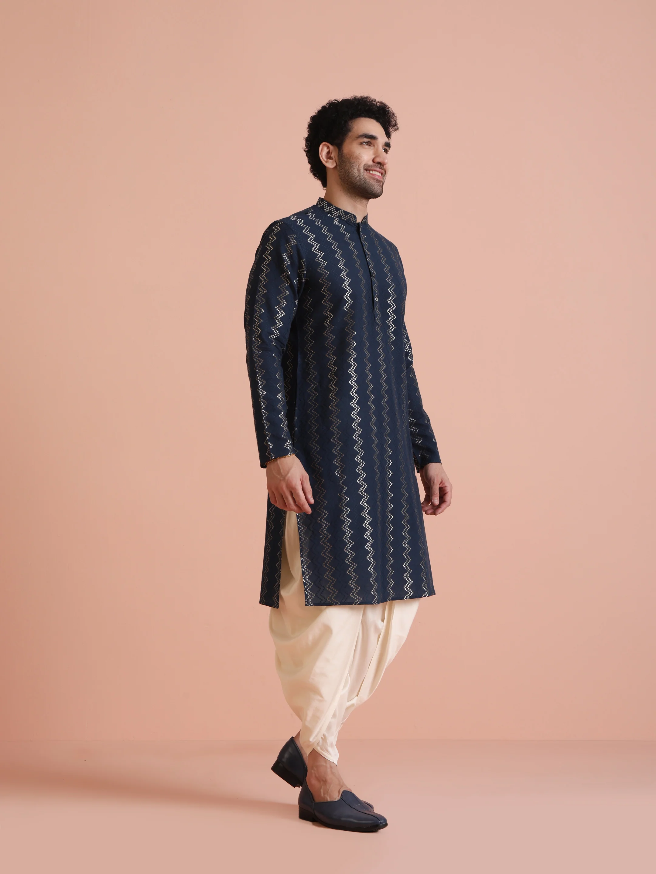 Navy Art Silk Zigzag Kurta - Image 4
