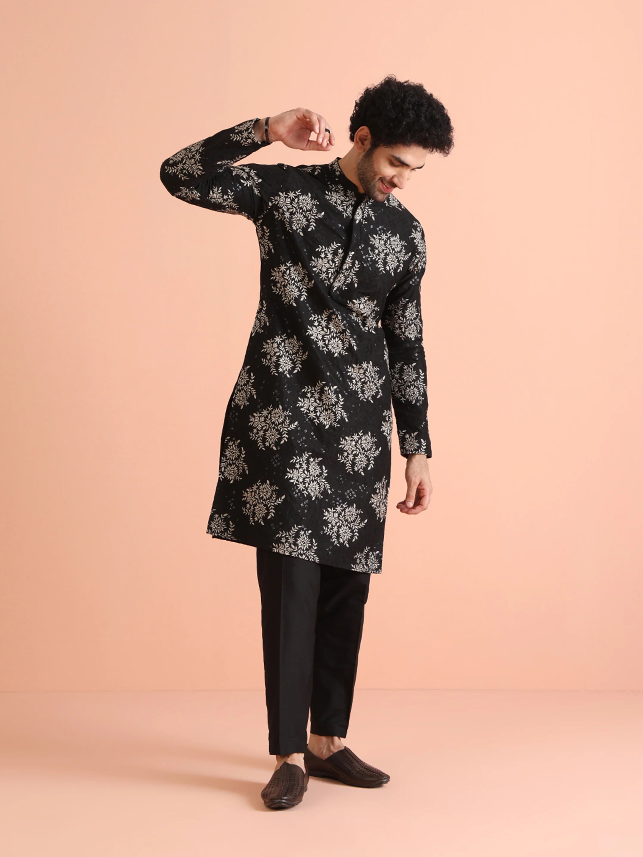 Men Black Heavy Thread Work Kurta Trouser Set - Image 8