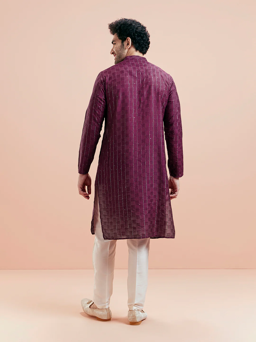 Wine Textured Sequinned Silk Blend Kurta - Image 5